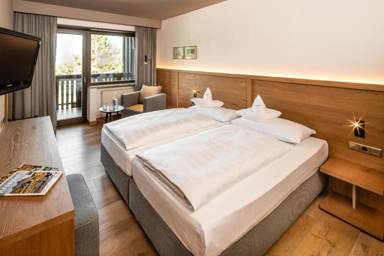 Doppelzimmer mit Balkon